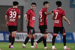 蓉城4-0上海泽天晋级足协杯16强 韦世豪双响17岁帅惟浩首秀