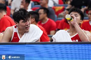 在线观看NBA尼克斯VS篮网直播_无插件免费观看