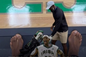 NBA湖人VS勇士_免费直播入口_全场录像回放