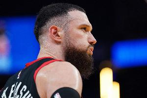 免费观看NBA爵士vs开拓者直播_无插件在线免费观看