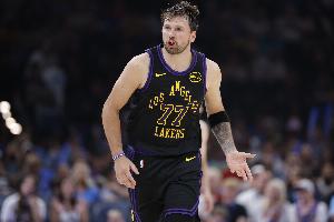 NBA湖人vs凯尔特人_免费直播入口_全场录像回放