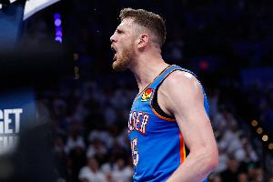 NBA雷霆vs勇士在线直播_免费高清直播