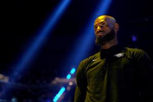 免费观看NBA尼克斯vs凯尔特人直播_无插件在线免费观看