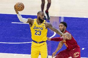 NBA太阳vs凯尔特人_在线免费直播_全场录像_赛事动态