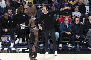 在线观看NBA76人vs凯尔特人直播_无插件免费观看