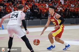 NBA尼克斯vs勇士直播_免费在线观看_比赛视频回放