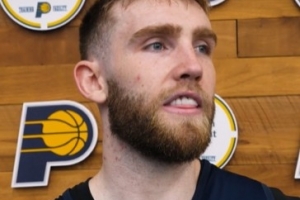 NBA勇士vs雄鹿直播_在线观看_免费录像回放_赛事前瞻