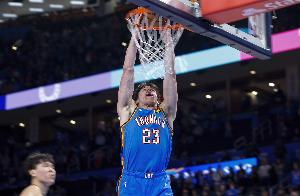 NBA马刺vs雄鹿_在线免费直播_全场录像_赛事动态