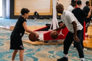 今日NBA雄鹿vs快船直播_免费在线免费观看