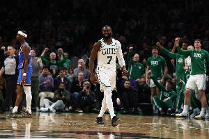 WNBA明尼苏达山猫vs康涅狄格太阳直播_无插件在线免费观看