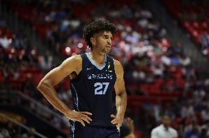 NBA雄鹿vs快船直播_高清无插件观看入口