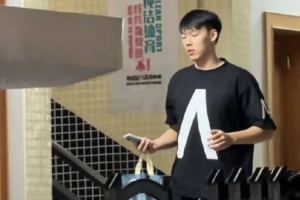 NBA黄蜂vs公牛直播_免费高清观看_首发阵容_战术解读