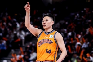 今晚第一轮vs选秀大会直播_免费高清无插件观看