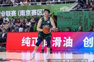 世界杯低风尚_高清直播_无插件在线观看