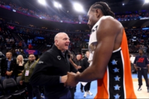 NBA尼克斯VS马刺_免费视频直播_高清无插件观看