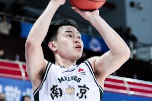 WNBA芝加哥天空VS印第安纳狂热_高清直播_无插件在线观看