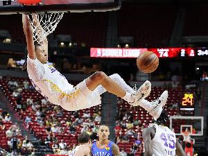 NBA雷霆vs76人直播_免费在线观看_比赛视频回放