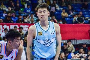 在线观看佛山“西甲”三七互娱VS超鹰广州FC直播_无插件免费观看