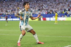 葡萄牙vs西班牙直播_免费高清观看_首发阵容_战术解读