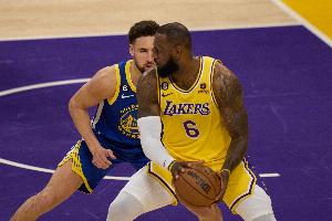 NBA快船VS76人_在线免费观看_免费视频录像回放